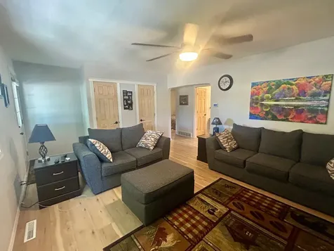 512 8th Street Gaylord MN 55334