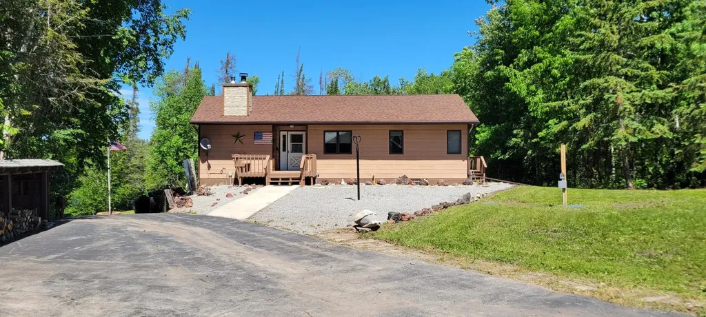 1634 Town Road 117 Baudette MN 56623