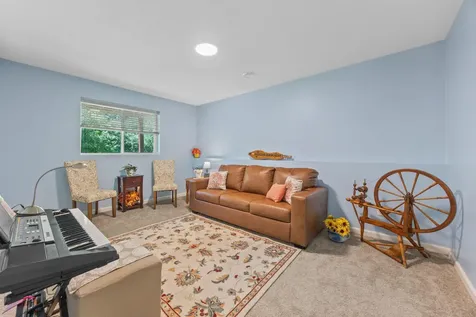1042 White Tail Lane Montrose MN 55363
