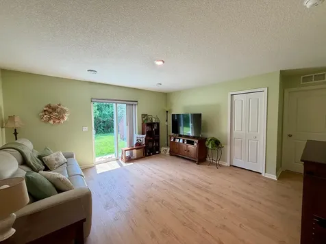 1042 White Tail Lane Montrose MN 55363