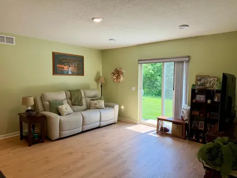 1042 White Tail Lane Montrose MN 55363