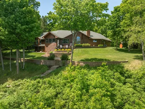 22550 Old Trapper Road Cohasset MN 55721