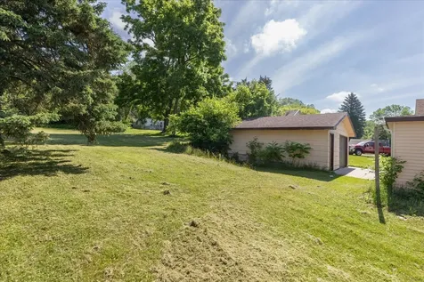 1831 Bush Street Red Wing MN 55066