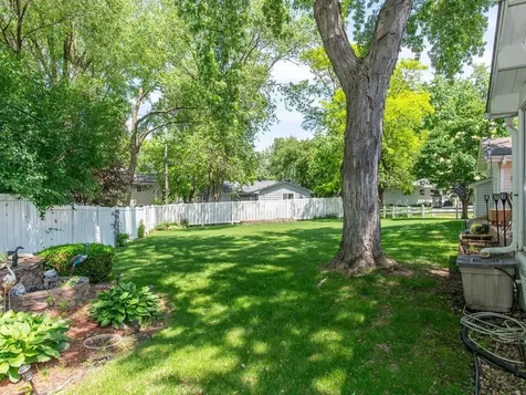 3433 Gettysburg Avenue N New Hope MN 55427