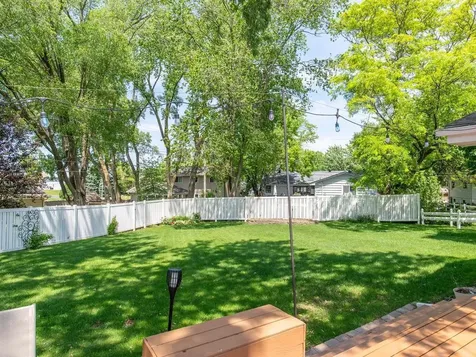 3433 Gettysburg Avenue N New Hope MN 55427
