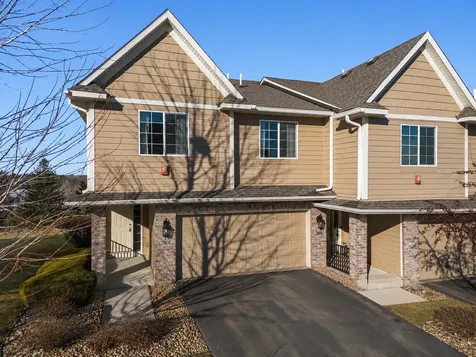 2606 Waterfall Way NW Prior Lake MN 55372