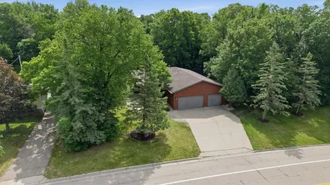 1361 S Shore Drive Detroit Lakes MN 56501