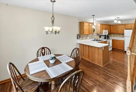 1897 N Ruby Court Eagan MN 55122
