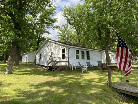 24041 Clover Lane Nevis MN 56467