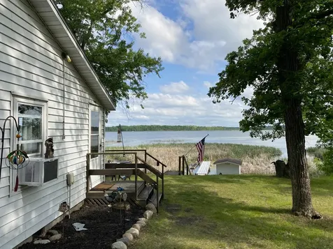 24041 Clover Lane Nevis MN 56467