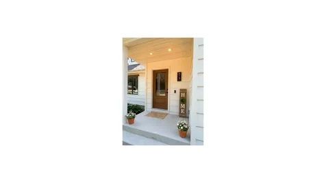817 17th Street Windom MN 56101