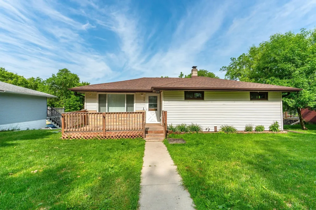218 5th Avenue SE Elbow Lake MN 56531