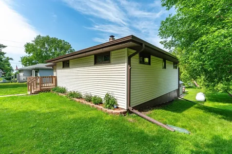 218 5th Avenue SE Elbow Lake MN 56531