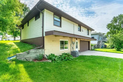 218 5th Avenue SE Elbow Lake MN 56531
