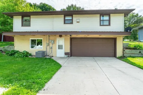 218 5th Avenue SE Elbow Lake MN 56531