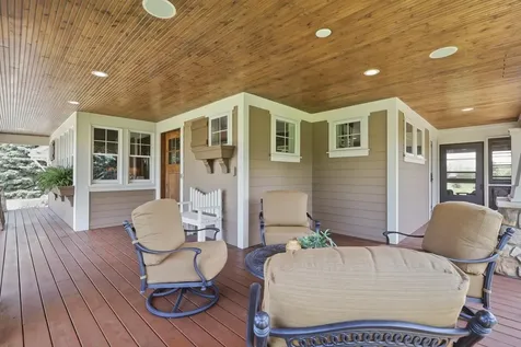 19475 Oak Grove Avenue Prior Lake MN 55372