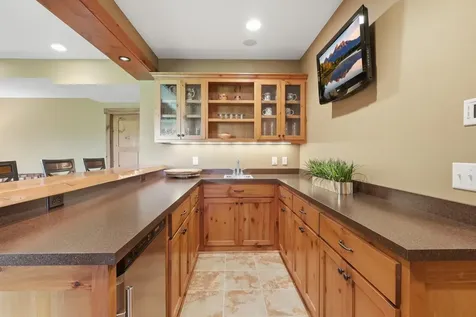 19475 Oak Grove Avenue Prior Lake MN 55372