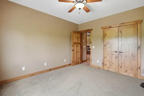 19475 Oak Grove Avenue Prior Lake MN 55372