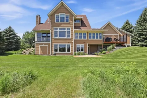 19475 Oak Grove Avenue Prior Lake MN 55372