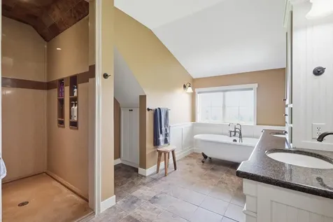 19475 Oak Grove Avenue Prior Lake MN 55372