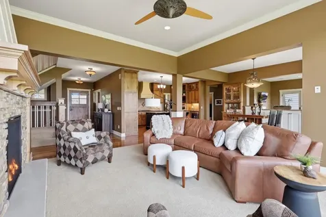 19475 Oak Grove Avenue Prior Lake MN 55372