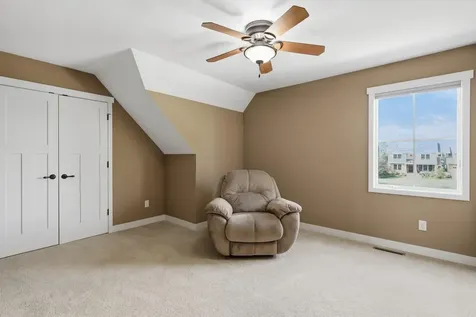 19475 Oak Grove Avenue Prior Lake MN 55372