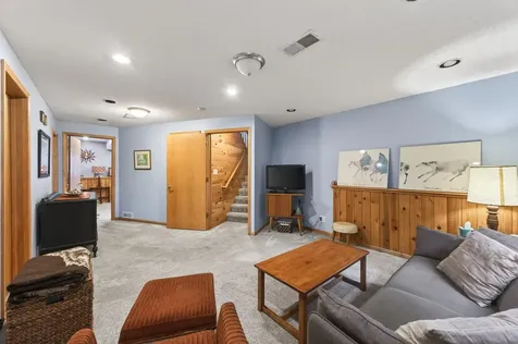 7062 2nd Avenue Lino Lakes MN 55014
