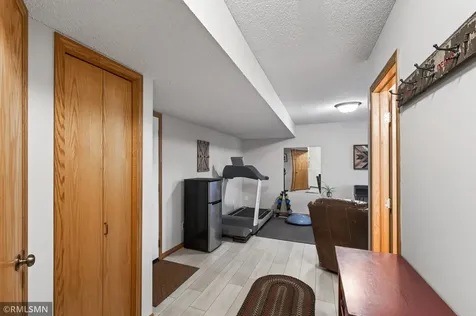 13906 Glendale Trail Savage MN 55378