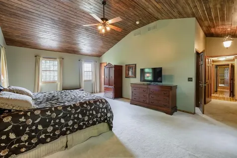 211 Paisley Lane Golden Valley MN 55422