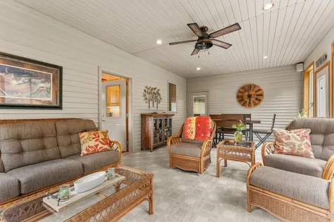 11655 Castle Bluff Lane SW Stewartville MN 55976