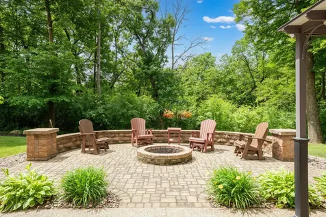 11655 Castle Bluff Lane SW Stewartville MN 55976