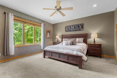 11655 Castle Bluff Lane SW Stewartville MN 55976