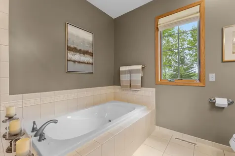 11655 Castle Bluff Lane SW Stewartville MN 55976