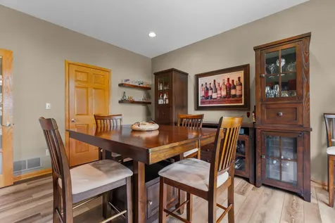 11655 Castle Bluff Lane SW Stewartville MN 55976