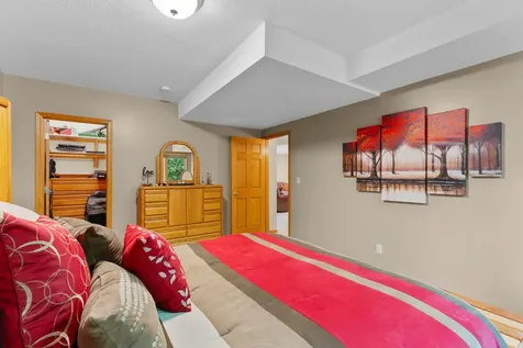 11655 Castle Bluff Lane SW Stewartville MN 55976