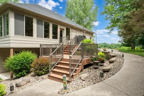 11655 Castle Bluff Lane SW Stewartville MN 55976