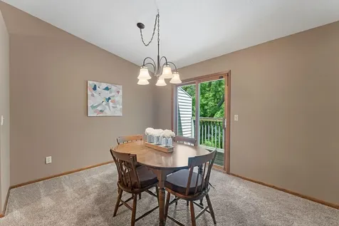 6121 Creek View Trail Minnetonka MN 55345