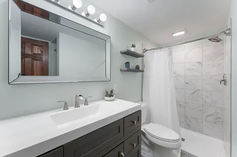 6121 Creek View Trail Minnetonka MN 55345