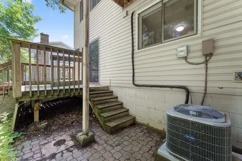 6121 Creek View Trail Minnetonka MN 55345