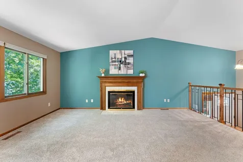 6121 Creek View Trail Minnetonka MN 55345
