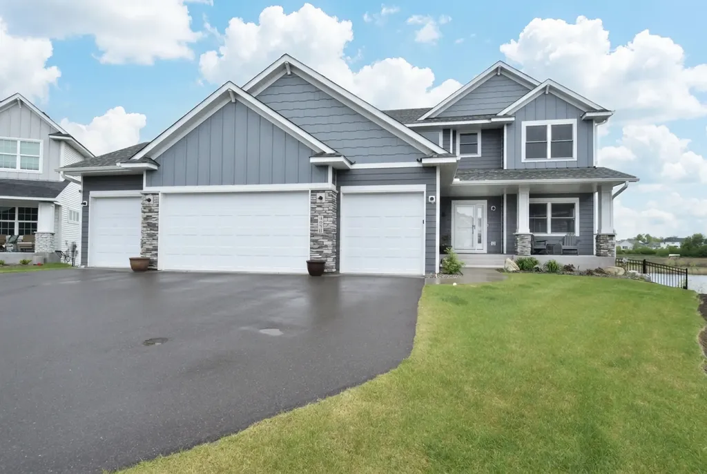4930 130th Court NE Blaine MN 55449