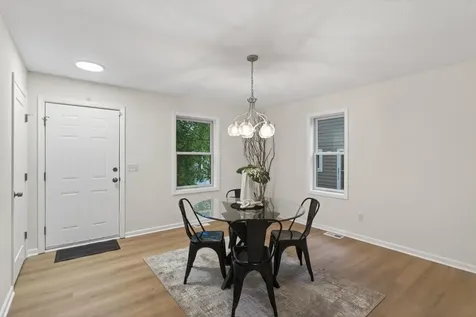 2210 Irving Avenue N Minneapolis MN 55411