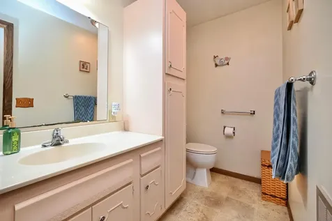 1328B Mcnally Drive Winona MN 55987