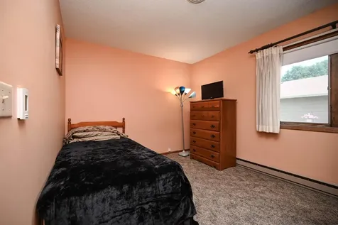 1328B Mcnally Drive Winona MN 55987