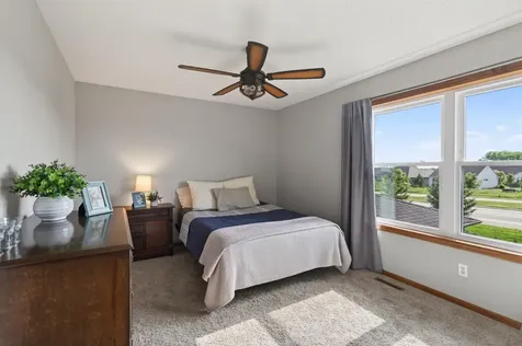 1245 Vernon Drive Carver MN 55315