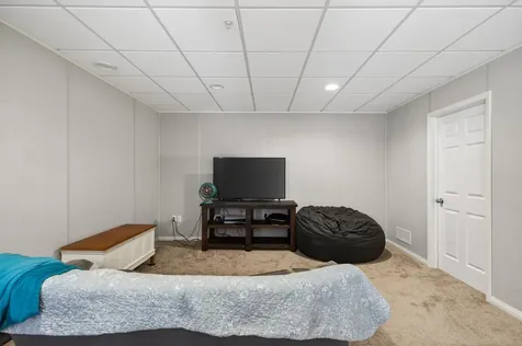 1245 Vernon Drive Carver MN 55315