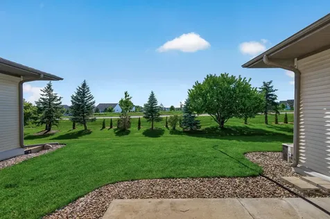 1245 Vernon Drive Carver MN 55315
