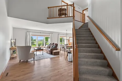 1245 Vernon Drive Carver MN 55315