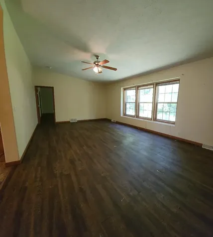 61256 440th Street Fairfax MN 55332