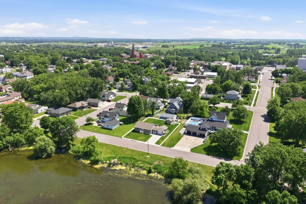 430 Lake Avenue Albany MN 56307